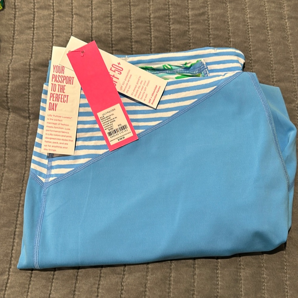 Lilly Pulitzer 
Weekender midi 
Beach happy